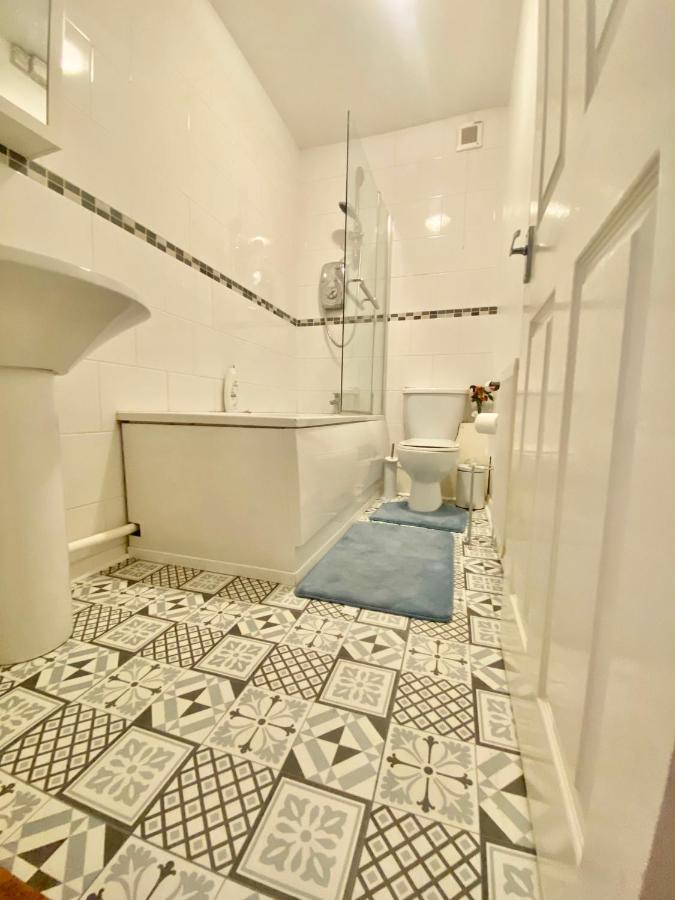 House Near Cardiff City Centre Экстерьер фото