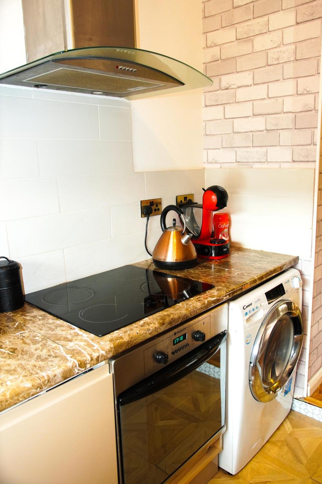 House Near Cardiff City Centre Экстерьер фото